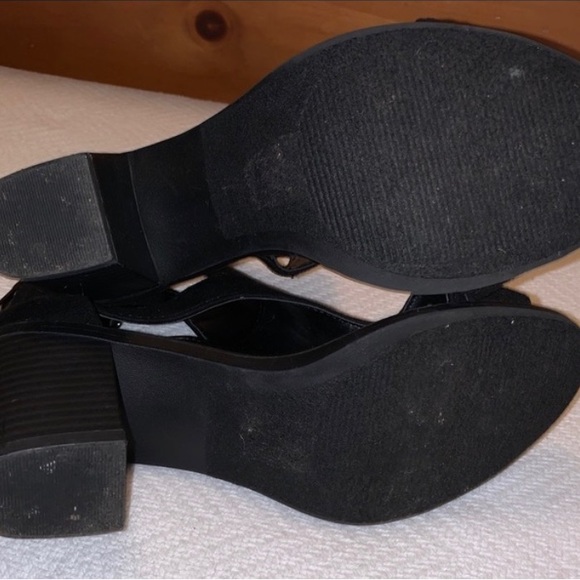 SODA Black Shoes, Size 7 - Picture 3 of 4